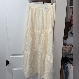Windsor Cream Maxi Skirt